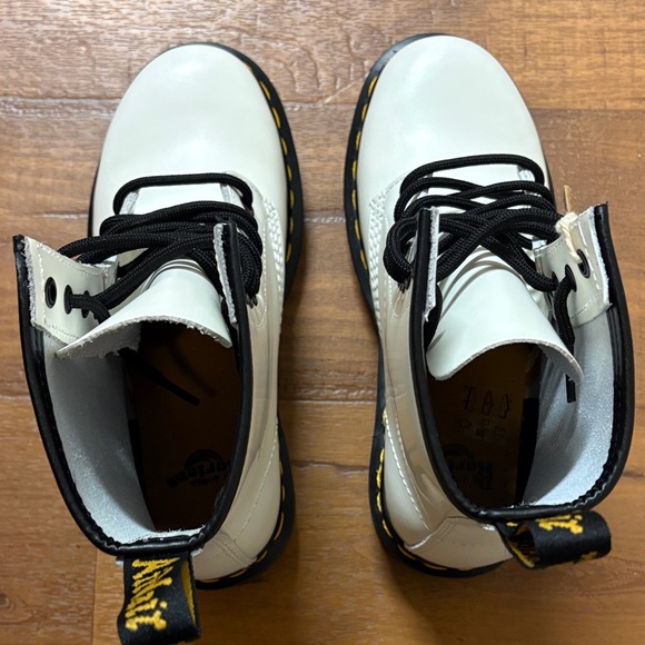 Dr. Martens 1460 Smooth Leather White Combat Boots EU Sz 36 - Picture 5 of 7